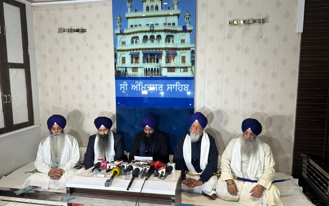 ਸ੍ਰੀ ਅਕਾਲ ਤਖ਼ਤ ਸਾਹਿਬ ਵਿਖੇ ਪੰਜ ਸਿੰਘ ਸਾਹਿਬਾਨ ਦੀ ਇਕੱਤਰਤਾ ’ਚ 328 ਪਾਵਨ ਸਰੂਪਾਂ, ਫ਼ਿਲਮਾਂ ਤੇ ਗ਼ੈਰ-ਗੁਰਦੁਆਰਾ ਥਾਵਾਂ ’ਤੇ ਅਨੰਦ ਕਾਰਜ ਸਬੰਧੀ ਕੀਤੇ ਗਏ ਅਹਿਮ ਫੈਸਲੇ