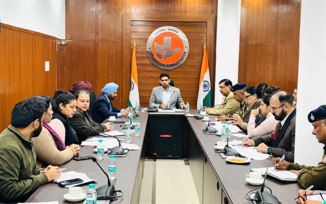 ਅੱਜ ਚੰਡੀਗੜ੍ਹ ਦੇ ਡਿਪਟੀ ਕਮਿਸ਼ਨਰ ਸ੍ਰੀ ਨਿਸ਼ਾਂਤ ਕੁਮਾਰ ਯਾਦਵ ਦੀ ਪ੍ਰਧਾਨਗੀ ਹੇਠ ਚੰਡੀਗੜ੍ਹ ਵਿੱਚ ਗਣਤੰਤਰ ਦਿਵਸ ਸਮਾਰੋਹ ਦੀਆਂ ਤਿਆਰੀਆਂ ਦੀ ਸਮੀਖਿਆ ਅਤੇ ਅੰਤਿਮ ਰੂਪ ਦੇਣ ਲਈ ਇੱਕ ਮੀਟਿੰਗ ਹੋਈ।