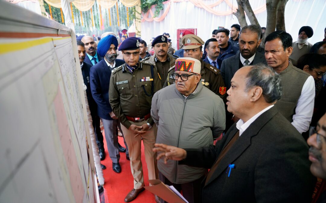 ਰਾਜਪਾਲ ਨੇ ਆਈਟੀ ਪਾਰਕ ਅਤੇ ਮੌਲੀ ਜਾਗਰਣ ਵਿਖੇ ਆਧੁਨਿਕ ਪੁਲਿਸ ਸਟੇਸ਼ਨਾਂ ਦਾ ਨੀਂਹ ਪੱਥਰ ਰੱਖਿਆ