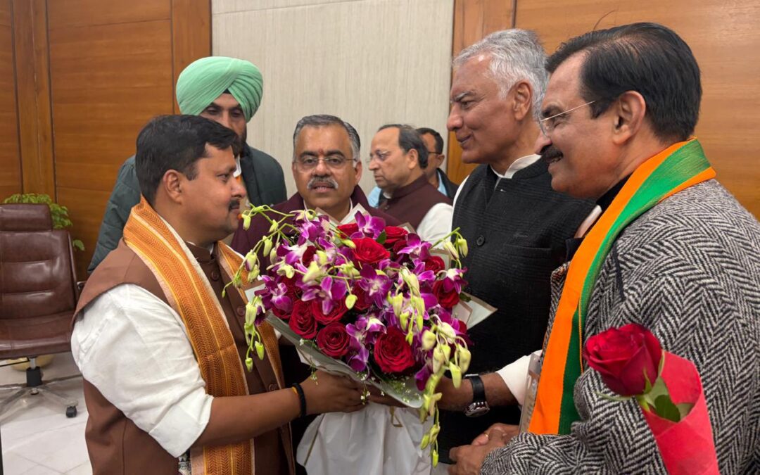 ਪੰਜਾਬ ਭਾਜਪਾ ਪ੍ਰਧਾਨ ਸੁਨੀਲ ਜਾਖੜ ਨੇ ਕੀਤੀ ਨਵੇਂ ਚੁਣੇ ਗਏ ਕੌਮੀ ਪ੍ਰਧਾਨ ਨਿਤਿਨ ਨਬੀਨ ਨਾਲ ਮੁਲਾਕਾਤ