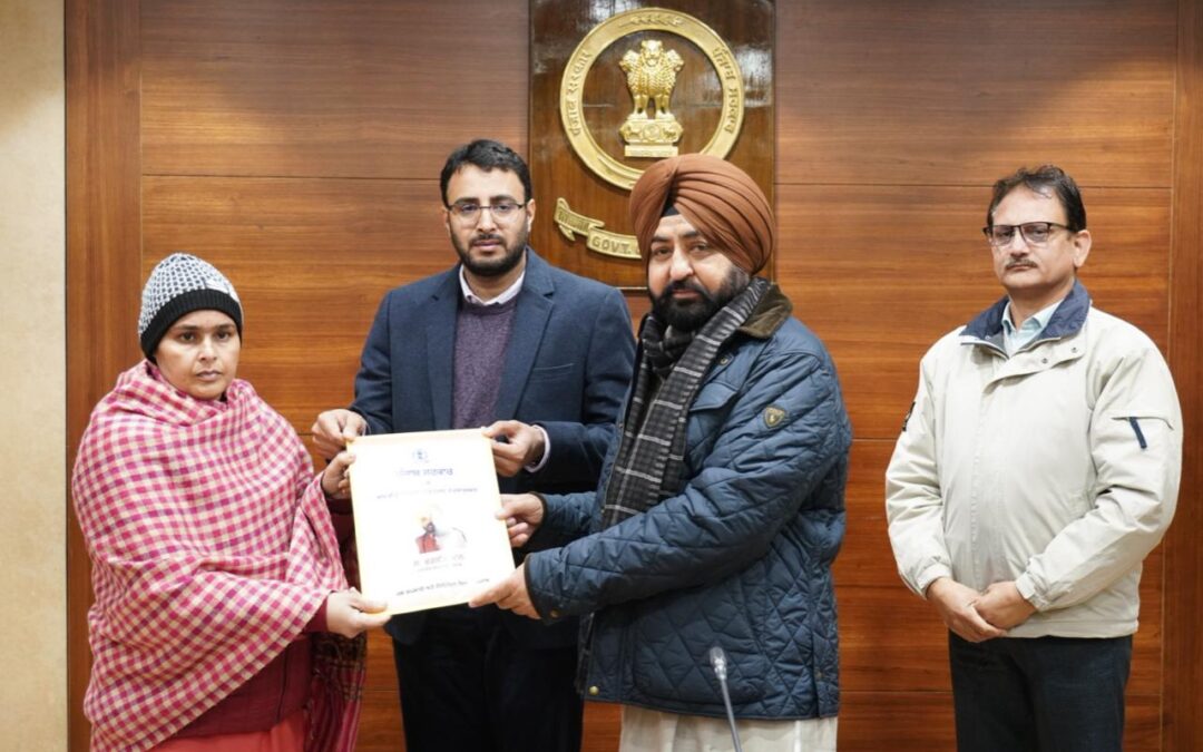 ਹਰਦੀਪ ਸਿੰਘ ਮੁੰਡੀਆਂ ਨੇ ਨਵ-ਨਿਯੁਕਤ ਉਮੀਦਵਾਰਾਂ ਨੂੰ ਸੌਂਪੇ ਨਿਯੁਕਤੀ ਪੱਤਰ