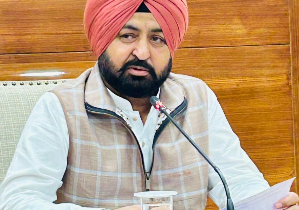 ‘ਈਜ਼ੀ ਰਜਿਸਟਰੀ’ ਨੇ ਪੰਜਾਬ ਵਿੱਚ ਜਾਇਦਾਦ ਰਜਿਸਟ੍ਰੇਸ਼ਨ ਦਾ ਬਣਾਇਆ ਰਿਕਾਰਡ; ਜੁਲਾਈ ਤੋਂ ਦਸੰਬਰ 2025 ਤੱਕ 3.70 ਲੱਖ ਤੋਂ ਵੱਧ ਰਜਿਸਟਰੀਆਂ ਹੋਈਆਂ  ਦਰਜ: ਹਰਦੀਪ ਸਿੰਘ ਮੁੰਡੀਆਂ