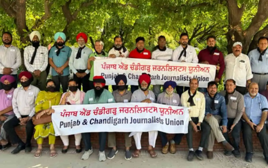 ਪੰਜਾਬ ਦੇ ਪੱਤਰਕਾਰਾਂ ਨੇ ਵਿਰੋਧ ਪ੍ਰਦਰਸ਼ਨਾਂ ਲਈ ਤਿਆਰੀ ਕੀਤੀ ਕਿਉਂਕਿ ਇਸਤਗਾਸਾ ਪੱਖ ਨੇ 10 ‘ਹਾਸੋਹੀਣੇ’ ਅਤੇ ਗੈਰ-ਕਾਰਵਾਈਯੋਗ ਵਿਰੁੱਧ ਐਫਆਈਆਰ ਦਰਜ ਕਰਨ ਦਾ ਸੱਦਾ ਦਿੱਤਾ ਹੈ