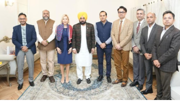 ਪੰਜਾਬ ਸਰਕਾਰ ਨੇ ਤਿੰਨ ਆਈ.ਏ.ਐਸ. ਅਧਿਕਾਰੀਆਂ ਨੂੰ ਸਕੱਤਰ ਰੈਂਕ ਵਜੋਂ ਤਰੱਕੀ ਦਿੱਤੀ