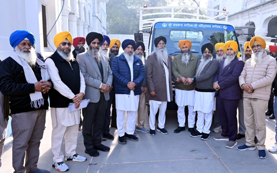 ਅਮਰੀਕਾ ਨਿਵਾਸੀ ਸ. ਬਲਵੰਤ ਸਿੰਘ ਦੇ ਪਰਿਵਾਰ ਵੱਲੋਂ ਲੰਗਰ ਸ੍ਰੀ ਗੁਰੂ ਰਾਮਦਾਸ ਜੀ ਵਿਖੇ ਸਵਰਾਜ ਮਾਜਦਾ ਟਰੱਕ ਭੇਟ