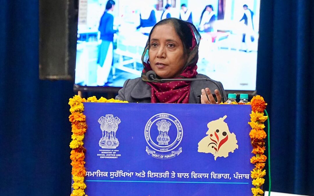 ਪੰਜਾਬ ਸਰਕਾਰ ਵੱਲੋਂ ਬਜ਼ੁਰਗਾਂ ਨੂੰ ਉਨ੍ਹਾਂ ਦੀਆਂ ਬਰੂਹਾਂ ‘ਤੇ ਸੇਵਾਵਾਂ ਪ੍ਰਦਾਨ ਕਰਨ ਲਈ ‘ਸਾਡੇ ਬਜ਼ੁਰਗ, ਸਾਡਾ ਮਾਣ’ ਮੁਹਿੰਮ ਦੇ ਦੂਜੇ ਪੜਾਅ ਦੀ ਸ਼ੁਰੂਆਤ: ਡਾ. ਬਲਜੀਤ ਕੌਰ