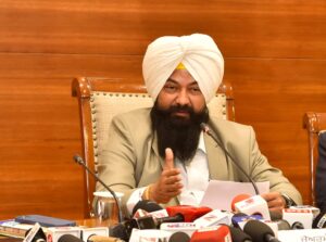 ਜਸਵੀਰ ਸਿੰਘ ਗੜ੍ਹੀ ਵੱਲੋਂ ਪੰਜਾਬ ਪੁਲਿਸ ਅਧਿਕਾਰੀਆਂ ਨੂੰ ਐਸ.ਸੀ.ਐਸ.ਟੀ.ਐਕਟ ਬਾਰੇ ਟ੍ਰੇਨਿੰਗ ਪ੍ਰਕਿਰਿਆ ਨੂੰ ਹੋਰ ਤੇਜ਼ ਕਰਨ ਦੇ ਹੁਕਮ