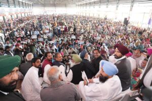 ਜਿਆਦਾ ਕੰਮ ਦੇ ਦਿਨਾਂ ਦੇ ਦਾਅਵੇ ਰਹੀਆਂ ਲੋਕਾਂ ਬੇਵਕੂਫ ਬਣਾਉਣ ਦੀ ਕੋਸ਼ਿਸ਼ ਕਰ ਰਹੀ ਹੈ ਭਾਜਪਾ: ਵੜਿੰਗ