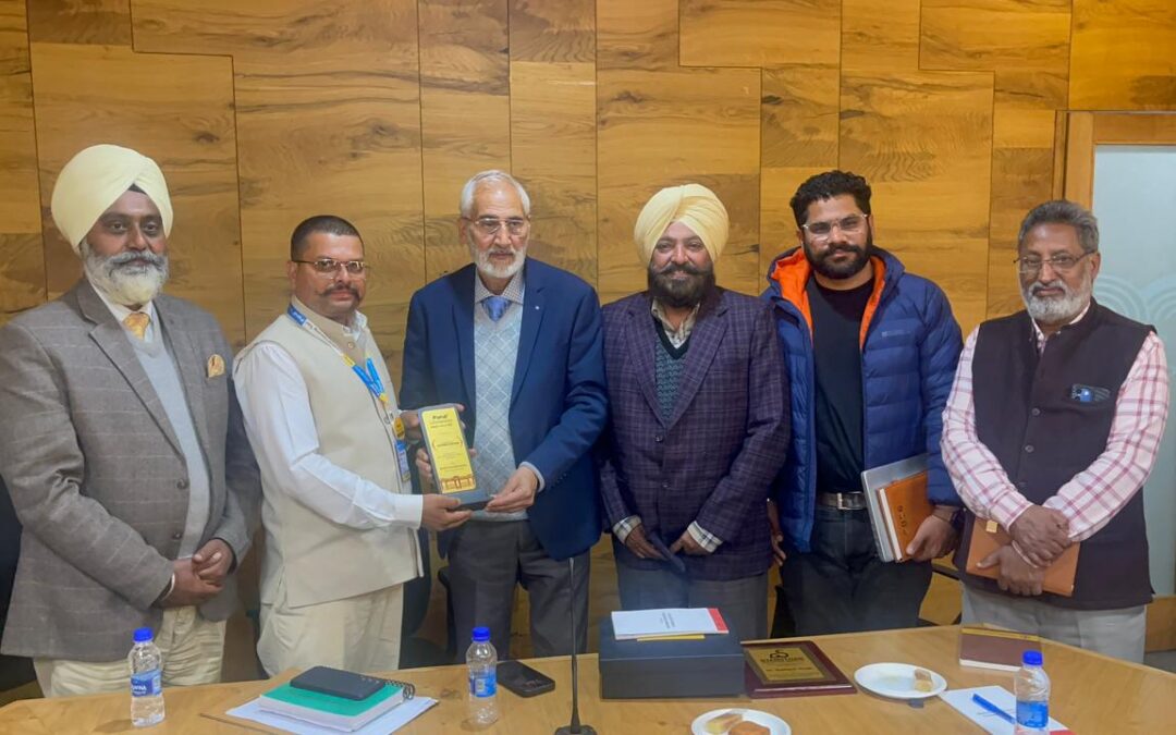 ਗੁਜਰਾਤ ਦੇ ਵਿਦਿਆਰਥੀਆਂ ਨੇ ਪੰਜਾਬ ਰਾਜ ਕਿਸਾਨ ਅਤੇ ਖੇਤ ਮਜ਼ਦੂਰ ਕਮਿਸ਼ਨ ਦਾ ਕੀਤਾ ਦੌਰਾ