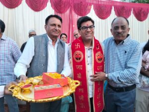 “ਸੈਕਟਰ 15 ਦਾ ਆਪਣਾ ਪੁੱਤ”: ਕੌਂਸਲਰ ਤੋਂ ਮੇਅਰ ਤੱਕ ਦੇ ਸਫਰ ‘ਤੇ ਸੌਰਭ ਜੋਸ਼ੀ ਦਾ ਸਨਮਾਨ