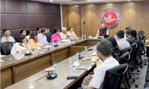 ਯੂਟੀ ਸਕੱਤਰੇਤ ਵਿਖੇ ਅੱਜ ਚੰਡੀਗੜ੍ਹ ਪ੍ਰਸ਼ਾਸਨ ਦੇ ਸਿਹਤ ਸਕੱਤਰ, ਸ਼੍ਰੀ ਮਨਦੀਪ ਸਿੰਘ ਬਰਾੜ ਦੀ ਪ੍ਰਧਾਨਗੀ ਵਿੱਚ ਇੱਕ ਮੀਟਿੰਗ ਆਯੋਜਿਤ ਕੀਤੀ ਗਈ,