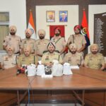 ਸਰਹੱਦ ਪਾਰੋਂ ਨਸ਼ੀਲੇ ਪਦਾਰਥਾਂ ਦੀ ਤਸਕਰੀ ਵਾਲੇ ਕਾਰਟੇਲਾਂ ਨਾਲ ਸਬੰਧਤ ਪੰਜ ਵਿਅਕਤੀ 7 ਕਿਲੋ ਹੈਰੋਇਨ ਸਮੇਤ ਅੰਮ੍ਰਿਤਸਰ ਤੋਂ ਗ੍ਰਿਫ਼ਤਾਰ