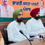 ➖ ਜੇ ਭਗਵੰਤ ਮਾਨ ਇਮਾਨਦਾਰ ਹਨ, ਤਾਂ ਉਹਨਾਂ ਨੂੰ ਵਿਧਾਇਕ ਕੰਬੋਜ  ਵੱਲੋਂ ਕਥਿਤ ਤੌਰ ‘ਤੇ ਸਕੂਲ ਕਬਜ਼ਾ ਕਰਨ ਦੀ ਕੋਸ਼ਿਸ਼ ਦੀ CBI ਜਾਂਚ ਕਰਵਾਉਣੀ ਚਾਹੀਦੀ ਹੈ – ਭਾਜਪਾ