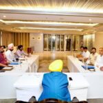 ਪੰਜਾਬ ਨੇ ਜੱਚਾ-ਬੱਚਾ ਸਿਹਤ ਦੇ ਸਾਰੇ ਮੁੱਖ ਸੂਚਕਾਂ ਵਿੱਚ ਰਾਸ਼ਟਰੀ ਔਸਤ ਨੂੰ ਪਛਾੜਿਆ, ਜੱਚਾ ਮੌਤ ਦਰ 77 ਅਤੇ ਬਾਲ ਮੌਤ ਦਰ 16 ਦਰਜ ਕੀਤੀ: ਡਾ. ਬਲਬੀਰ ਸਿੰਘ
