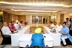 ਪੰਜਾਬ ਨੇ ਜੱਚਾ-ਬੱਚਾ ਸਿਹਤ ਦੇ ਸਾਰੇ ਮੁੱਖ ਸੂਚਕਾਂ ਵਿੱਚ ਰਾਸ਼ਟਰੀ ਔਸਤ ਨੂੰ ਪਛਾੜਿਆ, ਜੱਚਾ ਮੌਤ ਦਰ 77 ਅਤੇ ਬਾਲ ਮੌਤ ਦਰ 16 ਦਰਜ ਕੀਤੀ: ਡਾ. ਬਲਬੀਰ ਸਿੰਘ