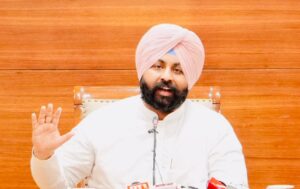 ਮੁੱਖ ਮੰਤਰੀ ਮਾਨ ਅਤੇ ਸਪੀਕਰ ਸੰਧਵਾਂ ਮੌੜ ਮੰਡੀ ਬੰਬ ਧਮਾਕੇ ਦੇ ਪੀੜਤਾਂ ਨੂੰ ਇਨਸਾਫ਼ ਦਿਵਾਉਣ ਵਿੱਚ ਰਹੇ ਅਸਫਲ; ਮੁੱਖ ਦੋਸ਼ੀ ਅਜੇ ਵੀ ਫਰਾਰ: ਸੁਖਜਿੰਦਰ ਰੰਧਾਵਾ