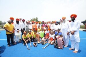 ਮੁੱਖ ਮੰਤਰੀ ਭਗਵੰਤ ਸਿੰਘ ਮਾਨ ਨੇ ਜਲੰਧਰ ਵਿੱਚ ਖੇਡਾਂ ਨੂੰ ਉਤਸ਼ਾਹਿਤ ਕਰਨ ਲਈ ਦਿੱਤਾ ਵੱਡਾ ਤੋਹਫ਼ਾ, ਪਿੰਡ ਸੀਚੇਵਾਲ ਦੇ ਸੰਤ ਅਵਤਾਰ ਸਿੰਘ ਮੈਮੋਰੀਅਲ ਹਾਕੀ ਸਟੇਡੀਅਮ ਵਿਖੇ ਐਸਟ੍ਰੋਟਰਫ ਦਾ ਕੀਤਾ ਉਦਘਾਟਨ