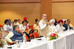 ਰਾਜਪਾਲ ਵੱਲੋਂ ਉਚੇਰੀ ਸਿੱਖਿਆ ਸੰਸਥਾਵਾਂ ਵਿੱਚ ਮਾਨਸਿਕ ਤੰਦਰੁਸਤੀ ਨੂੰ ਤਰਜੀਹ ਦੇਣ ਦੀ ਅਪੀਲ