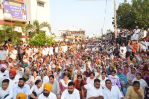 ਲੋਕ ਫੈਸਲਾ ਕਰਨਗੇ; ਧਰਮ ਦੇ ਨਾਂ ‘ਤੇ ਫ਼ਰਜ਼ੀ ਵੀਡੀਓ ਅਤੇ ਝੂਠਾ ਪ੍ਰਚਾਰ ਮੈਨੂੰ ਪੰਜਾਬ ਲਈ ਕੰਮ ਕਰਨ ਤੋਂ ਨਹੀਂ ਰੋਕ ਸਕਦਾ: ਮੁੱਖ ਮੰਤਰੀ ਭਗਵੰਤ ਸਿੰਘ ਮਾਨ