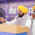 ਪੰਜਾਬ ਦੀ ਜਵਾਨੀ ਨੂੰ ਬਚਾਉਣਾ ਸਾਡੀ ਸਭ ਤੋਂ ਵੱਡੀ ਤਰਜੀਹ; ਮੁੱਖ ਮੰਤਰੀ ਭਗਵੰਤ ਸਿੰਘ ਮਾਨ ਨੇ ਡੀ.ਸੀਜ਼ ਅਤੇ ਐੱਸ.ਐੱਸ.ਪੀਜ਼ ਨੂੰ ‘ਯੁੱਧ ਨਸ਼ਿਆਂ ਵਿਰੁੱਧ’ ਮੁਹਿੰਮ ਨੂੰ ਹੋਰ ਤੇਜ਼ ਕਰਨ ਦੇ ਦਿੱਤੇ ਨਿਰਦੇਸ਼