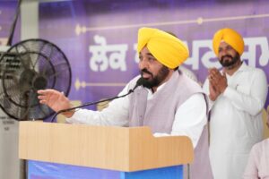 ਪੰਜਾਬ ਦੀ ਜਵਾਨੀ ਨੂੰ ਬਚਾਉਣਾ ਸਾਡੀ ਸਭ ਤੋਂ ਵੱਡੀ ਤਰਜੀਹ; ਮੁੱਖ ਮੰਤਰੀ ਭਗਵੰਤ ਸਿੰਘ ਮਾਨ ਨੇ ਡੀ.ਸੀਜ਼ ਅਤੇ ਐੱਸ.ਐੱਸ.ਪੀਜ਼ ਨੂੰ ‘ਯੁੱਧ ਨਸ਼ਿਆਂ ਵਿਰੁੱਧ’ ਮੁਹਿੰਮ ਨੂੰ ਹੋਰ ਤੇਜ਼ ਕਰਨ ਦੇ ਦਿੱਤੇ ਨਿਰਦੇਸ਼