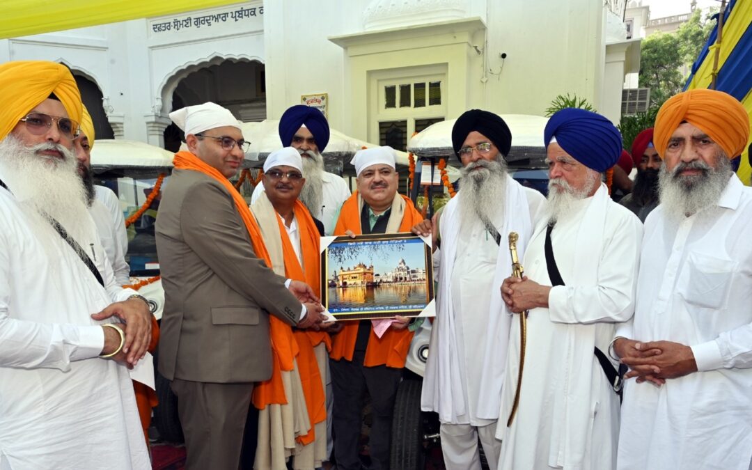 ਸੱਚਖੰਡ ਸ੍ਰੀ ਹਰਿਮੰਦਰ ਸਾਹਿਬ ਵਿਖੇ ਆਉਣ ਵਾਲੀਆਂ ਸੰਗਤਾਂ ਦੀ ਸਹੂਲਤ ਲਈ ਓਐਨਜੀਸੀ ਫਾਊਂਡੇਸ਼ਨ ਵੱਲੋਂ ਬੈਟਰੀ ਵਾਹਨ ਭੇਟ