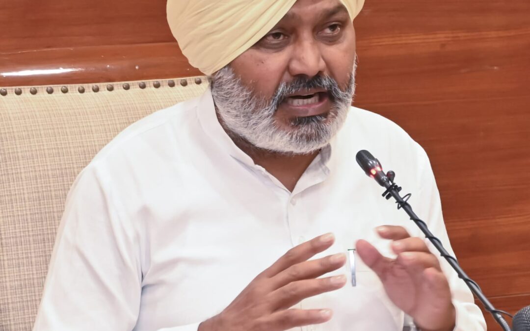 ਭਗਵੰਤ ਮਾਨ ਸਰਕਾਰ ਵੱਲੋਂ ਮੁੱਖ ਮੰਗਾਂ ਹੱਲ ਕੀਤੇ ਜਾਣ ਤੋਂ ਬਾਅਦ ਪੀ.ਐੱਸ.ਪੀ.ਸੀ.ਐੱਲ. ਯੂਨੀਅਨਾਂ ਅਤੇ ਆਮ ਆਦਮੀ ਕਲੀਨਿਕਾਂ ਦੇ ਅਮਲੇ ਨੇ ਹੜਤਾਲ ਵਾਪਸ ਲਈ, ਕੰਮ ਮੁੜ ਸ਼ੁਰੂ ਕੀਤਾ: ਹਰਪਾਲ ਸਿੰਘ ਚੀਮਾ