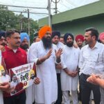 ਯੂਥ ਅਕਾਲੀ ਦਲ ਤੇ ਐਸ ਓ ਆਈ ਵੱਲੋਂ ਈ ਟੀ ਓ ਪੇਪਰ ਪ੍ਰੀਖਿਆ ਦੇ ਨਤੀਜਿਆਂ ਵਿਚ ਬੇਨਿਯਮੀਆਂ ਤੇ 343 ਸਾਈਕੋਲੋਜਿਸਟ ਦੀ ਭਰਤੀ ਰੱਦ ਕਰਨ ਵਿਰੁੱਧ ਅਧੀਨ ਸੇਵਾਵਾਂ ਚੋਣ ਬੋਰਡ ਦੇ ਦਫਤਰ ਮੂਹਰੇ ਵਿਸ਼ਾਲ ਰੋਸ ਮੁਜ਼ਾਹਰਾ
