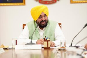 ਮੁੱਖ ਮੰਤਰੀ ਭਗਵੰਤ ਸਿੰਘ ਮਾਨ ਦੀ ਅਗਵਾਈ ਹੇਠ ਪੰਜਾਬ ਕੈਬਨਿਟ ਵੱਲੋਂ ‘ਐਸ.ਆਈ.ਆਰ.’ ਨੂੰ ਸੁਖਾਲਾ ਬਣਾਉਣ ਲਈ ਪ੍ਰਮੁੱਖ ਨਾਗਰਿਕ ਸੇਵਾਵਾਂ ਦੀਆਂ ਸਰਕਾਰੀ ਫ਼ੀਸਾਂ ਮੁਆਫ਼