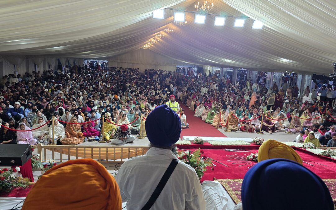 ਯੂਕੇ ’ਚ ਜਥੇਦਾਰ ਗਿਆਨੀ ਕੁਲਦੀਪ ਸਿੰਘ ਗੜਗੱਜ ਦਾ ਸੱਦਾ: ਸਿੱਖ ਪਛਾਣ, ਗੁਰਮਤਿ ਕਦਰਾਂ-ਕੀਮਤਾਂ ਅਤੇ ਏਕਤਾ ਨੂੰ ਮਜ਼ਬੂਤ ਬਣਾਈਏ ਲੰਡਨ,