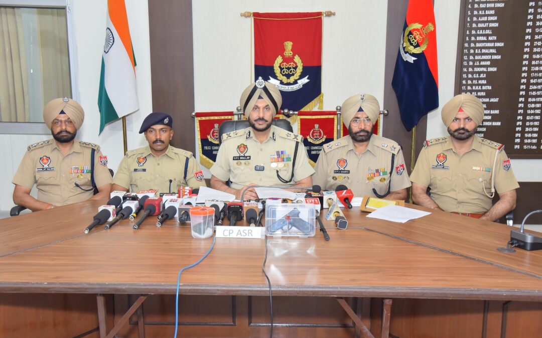 ਅੰਮ੍ਰਿਤਸਰ ਵਿੱਚ ਵੱਡੀ ਅੱਤਵਾਦੀ ਸਾਜ਼ਿਸ਼ ਨਾਕਾਮ; ਆਈ.ਐਸ.ਆਈ. ਦਾ ਕਾਰਕੁਨ ਹੈਂਡ ਗ੍ਰਨੇਡ ਅਤੇ ਪਿਸਤੌਲ ਸਮੇਤ ਗ੍ਰਿਫ਼ਤਾਰ