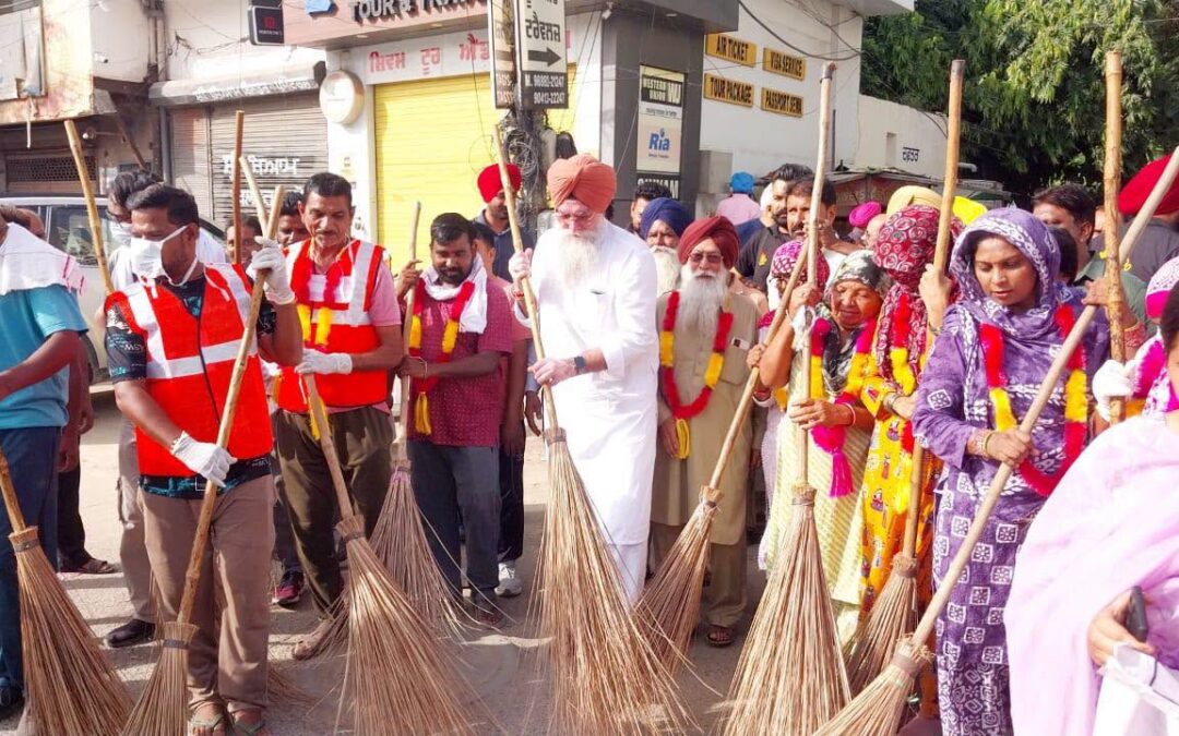 ‘ਮਿਸ਼ਨ ਕਲੀਨ ਪੰਜਾਬ’: ਭਗਵੰਤ ਮਾਨ ਸਰਕਾਰ ਵੱਲੋਂ ਸੂਬਾ ਪੱਧਰੀ ਸਫ਼ਾਈ ਮੁਹਿੰਮ ਦੀ ਸ਼ੁਰੂਆਤ