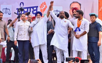 ਸੁਖਬੀਰ ਬਾਦਲ ਨੇ ਬਲਾਚੌਰ ’ਚ ਭਗਵੰਤ ਮਾਨ ’ਤੇ ਕੀਤਾ ਤਿੱਖਾ ਹਮਲਾ, ਪੁੱਛਿਆ ਕਿ ਕਿਥੇ ਹੈ ਤੁਹਾਡੀ ਦਿਨ ਵੇਲੇ ਦੀ 12 ਘੰਟੇ ’ਬਿਜਲੀ’ ਜਿਸਦਾ ਤੁਸੀਂ ਵਾਅਦਾ ਕੀਤਾ ਸੀ ?