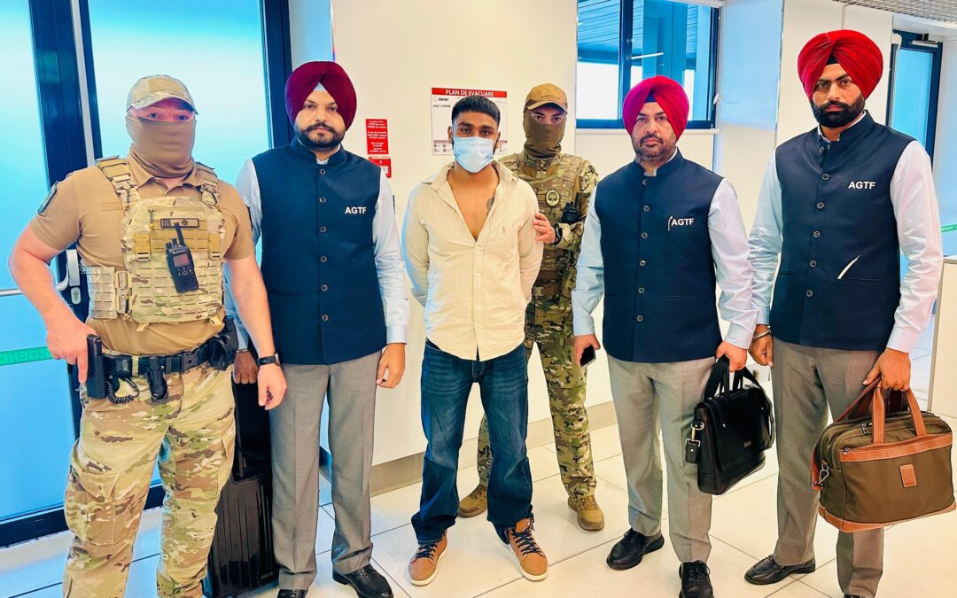 ਯੂਰਪ ਤੋਂ ਪਹਿਲੀ ਹਵਾਲਗੀ: ਪੰਜਾਬ ਪੁਲਿਸ ਨੇ ਕੇਂਦਰੀ ਏਜੰਸੀਆਂ ਦੇ ਸਹਿਯੋਗ ਨਾਲ ਭਗੌੜੇ ਅਪਰਾਧੀ ਅੰਮ੍ਰਿਤ ਦਾਲਮ ਨੂੰ ਮੋਲਦੋਵਾ ਤੋਂ ਵਾਪਸ ਲਿਆਂਦਾ