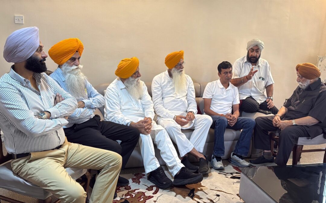 ਸ਼੍ਰੋਮਣੀ ਕਮੇਟੀ ਵਫ਼ਦ ਵੱਲੋਂ ਨੇਪਾਲ ਦੇ ਪ੍ਰਧਾਨ ਮੰਤਰੀ ਦਫ਼ਤਰ ਦੇ ਨੁਮਾਇੰਦਿਆਂ ਨਾਲ ਮੀਟਿੰਗ ਸ਼੍ਰੋਮਣੀ ਕਮੇਟੀ ਵੱਲੋਂ ਨੇਪਾਲ ਸਰਕਾਰ ਨੂੰ ਸੇਵਾ ਕਾਰਜਾਂ ਲਈ ਖੁੱਲ੍ਹੀ ਪੇਸ਼ਕਸ਼