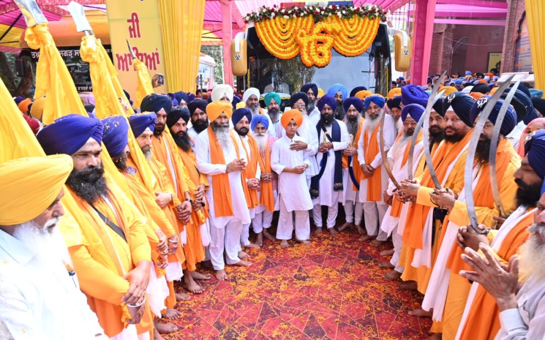 ਮੀਰੀ ਪੀਰੀ ਖਾਲਸਾ ਮਾਰਚ ਖ਼ਾਲਸਈ ਜਾਹੋ ਜਲਾਲ ਨਾਲ ਗੁਰਦੁਆਰਾ ਸ੍ਰੀ ਦੇਗਸਰ ਕਟਾਣਾ ਸਾਹਿਬ ਤੋਂ ਸ੍ਰੀ ਚਮਕੌਰ ਸਾਹਿਬ ਲਈ ਹੋਇਆ ਰਵਾਨਾ