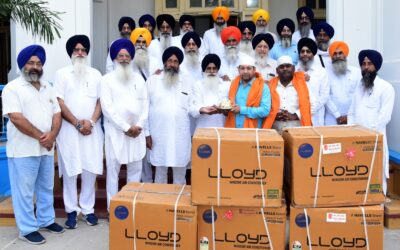 ਸ਼੍ਰੋਮਣੀ ਕਮੇਟੀ ਦਫ਼ਤਰ ਵਿਖੇ ਬੈਂਕ ਆਫ਼ ਬੜੌਦਾ ਨੇ ਸੇਵਾਵਾਂ ਲਈ ਦਿੱਤੇ 5 ਏਸੀ – ਸ਼੍ਰੋਮਣੀ ਕਮੇਟੀ ਵੱਲੋਂ ਬੈਂਕ ਅਧਿਕਾਰੀਆਂ ਨੂੰ ਕੀਤਾ ਗਿਆ ਸਨਮਾਨਿਤ